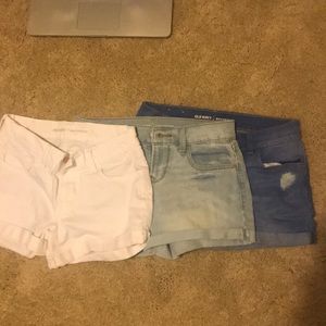 3 pairs of old navy boyfriend shorts size 2